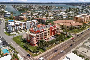 11605 Gulf Blvd, Treasure Island, FL 33706 - Photo 34