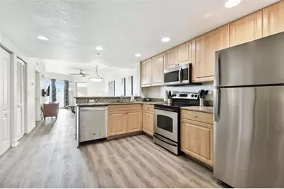 11605 Gulf Boulevard #402, Treasure Island, FL 33706 - Photo 10