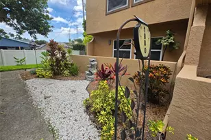 1880 Clearbrooke Dr, Clearwater, FL 33760 - Photo 6