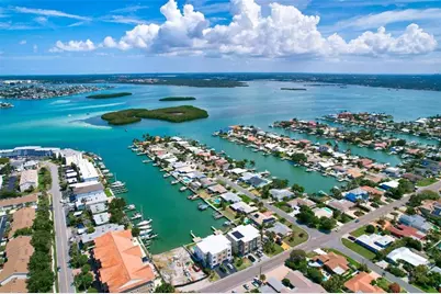 322 Capri Boulevard, Treasure Island, FL 33706 - Photo 16