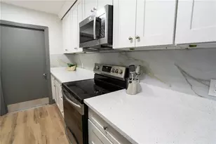 2908 Edenwood St, Clearwater, FL 33759 - Photo 14
