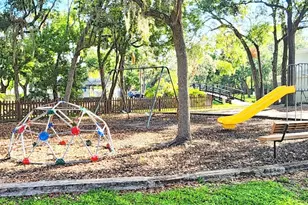 7148 E Bank Dr, Tampa, FL 33617 - Photo 20