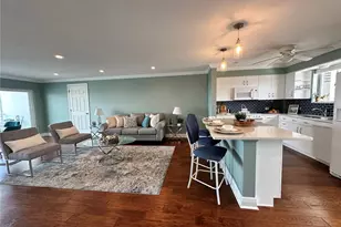 1365 Snell Isle Blvd NE, Saint Petersburg, FL 33704 - Photo 6