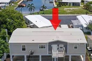 6924 Americana Dr NE, Saint Petersburg, FL 33702 - Photo 1