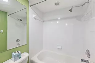 1200 Country Club Dr, Largo, FL 33771 - Photo 30