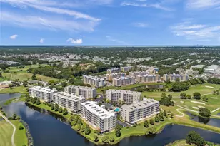 1200 Country Club Dr, Largo, FL 33771 - Photo 36