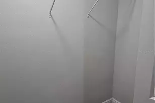 4510 W Clifton St, Tampa, FL 33614 - Photo 10