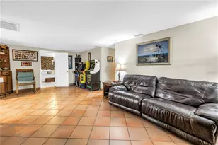 3743 Cherrywood Dr, Holiday, FL 34691 - Photo 8