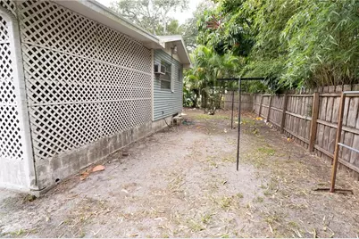 307 W Osborne Avenue, Tampa, FL 33603 - Photo 32