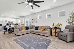 6352 Mooring Line Cir, Apollo Beach, FL 33572 - Photo 10