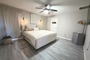 10221 Carloway Hills Dr, Wimauma, FL 33598 - Photo 8