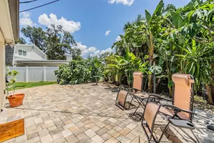 751 Bayshore Dr, Tarpon Springs, FL 34689 - Photo 36
