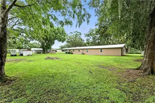 4708 Bugg Rd, Plant City, FL 33567 - Photo 2