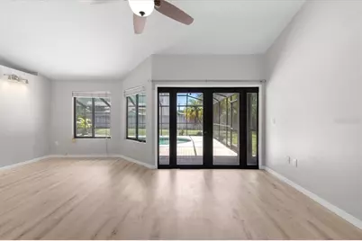 15846 Glenarn Drive, Tampa, FL 33618 - Photo 18