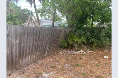 3927 Huntington Street NE, Saint Petersburg, FL 33703 - Photo 12