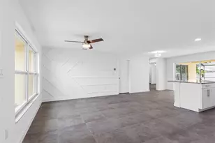 5207 Denver St NE, Saint Petersburg, FL 33703 - Photo 4