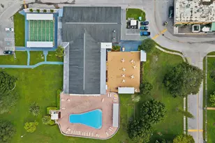 6015 19th St N, Saint Petersburg, FL 33714 - Photo 30