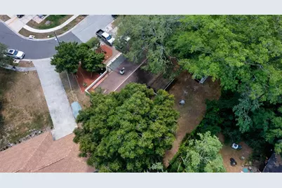 7128 Wrenwood Circle, Tampa, FL 33617 - Photo 22