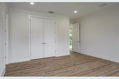 250 Larocca Court, Palm Harbor, FL 34683 - Photo 30