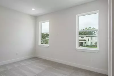 250 Larocca Court, Palm Harbor, FL 34683 - Photo 46