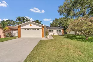 1632 St Catherine Dr E, Dunedin, FL 34698 - Photo 1