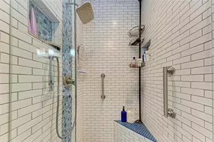 6315 Sunset Bay Cir, Apollo Beach, FL 33572 - Photo 24