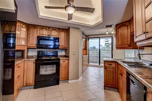 5940 Pelican Bay Plaza S, Gulfport, FL 33707 - Photo 8