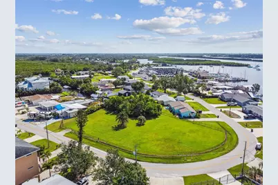 W Shell Point Road, Ruskin, FL 33570 - Photo 2
