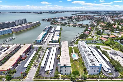 2960 59th Street S #108, Gulfport, FL 33707 - Photo 32