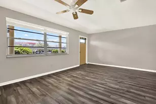 2960 59th St S, Gulfport, FL 33707 - Photo 6