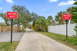 2704 2nd St, Indian Rocks Beach, FL 33785 - Photo 20