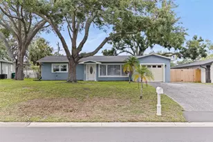 11451 82nd Ave, Seminole, FL 33772 - Photo 1