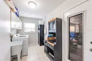 1209 Wild Feather Ln, Sun City Center, FL 33573 - Photo 22