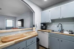 403 Fulham Ct, Sun City Center, FL 33573 - Photo 14