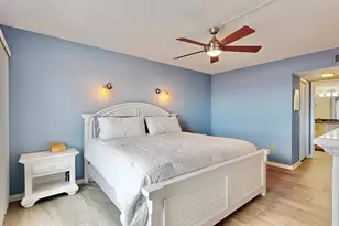 4900 Brittany Dr S, Saint Petersburg, FL 33715 - Photo 14