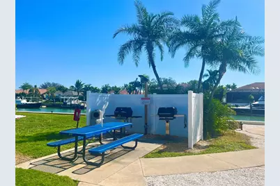 4900 Brittany Drive S #1011, Saint Petersburg, FL 33715 - Photo 42