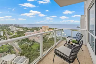 400 Beach Dr NE, Saint Petersburg, FL 33701 - Photo 1