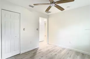 2101 E Ellicott St, Tampa, FL 33610 - Photo 10