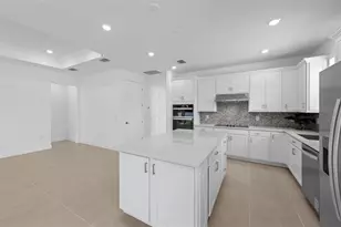 6982 Minneola Ct, Nokomis, FL 34275 - Photo 8