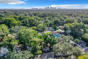 2101 E Ellicott St, Tampa, FL 33610 - Photo 4