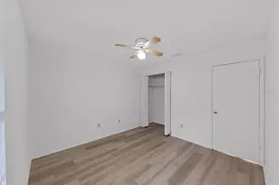 3964 Dream Oak Pl, Tampa, FL 33613 - Photo 22