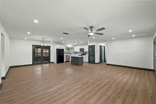 1002 Friendship Ln, Lutz, FL 33548 - Photo 4