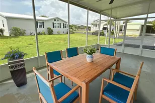 7109 Mt Georgetown Dr NE, Saint Petersburg, FL 33702 - Photo 20