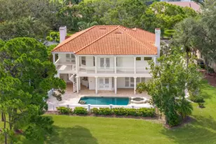 7401 Watersilk Dr, Pinellas Park, FL 33782 - Photo 4