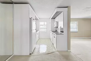 3265 40th Way S, Saint Petersburg, FL 33711 - Photo 16