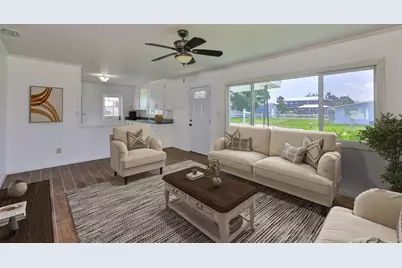 106 W North Branch Road, Ruskin, FL 33570 - Photo 4
