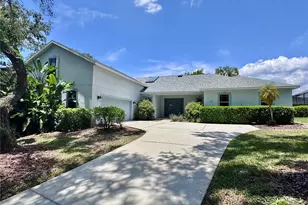 117 Camelot Ridge Dr, Brandon, FL 33511 - Photo 2