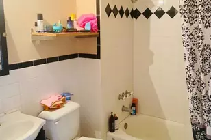 4007 Ashford Green Pl, Tampa, FL 33613 - Photo 6