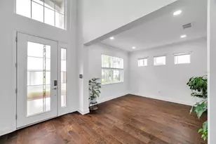 10845 Sundrift Dr, Tampa, FL 33647 - Photo 12