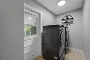 8309 W Elm St, Tampa, FL 33615 - Photo 24